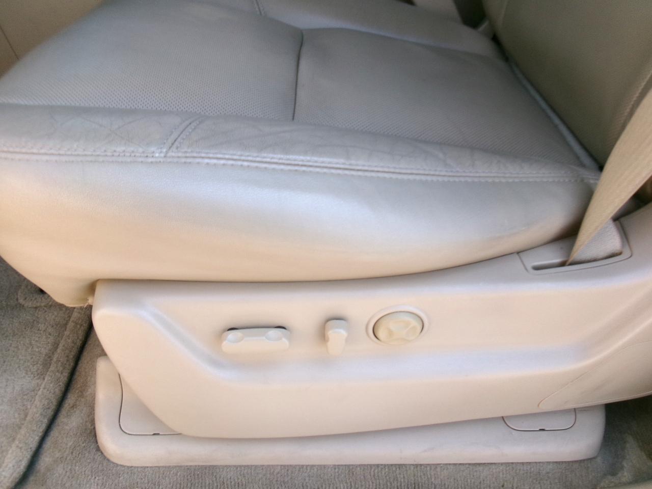 GMC Yukon Denali 4WD 2012