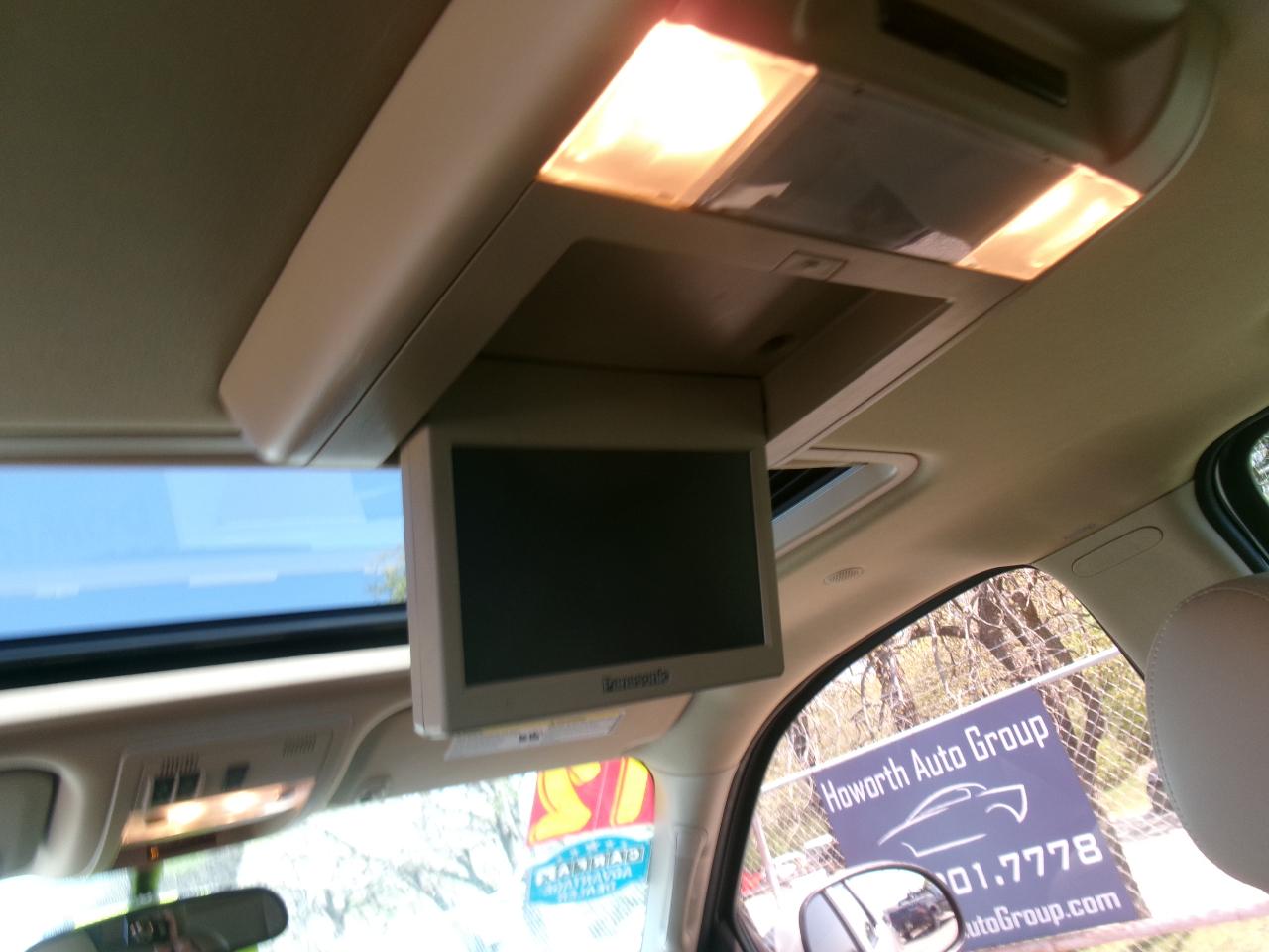 GMC Yukon Denali 4WD 2012