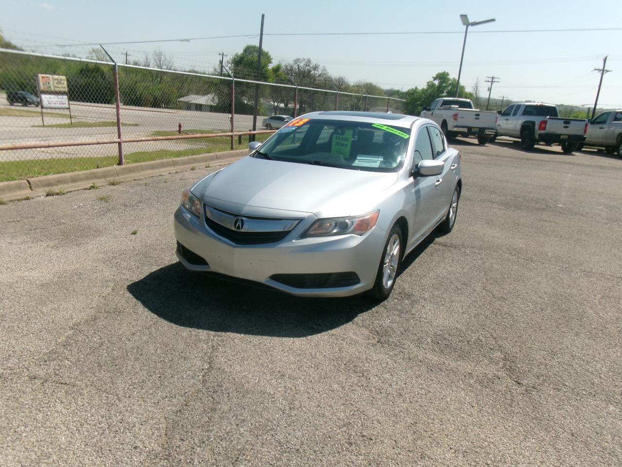 Acura ILX 4dr Sdn 2.0L 2013