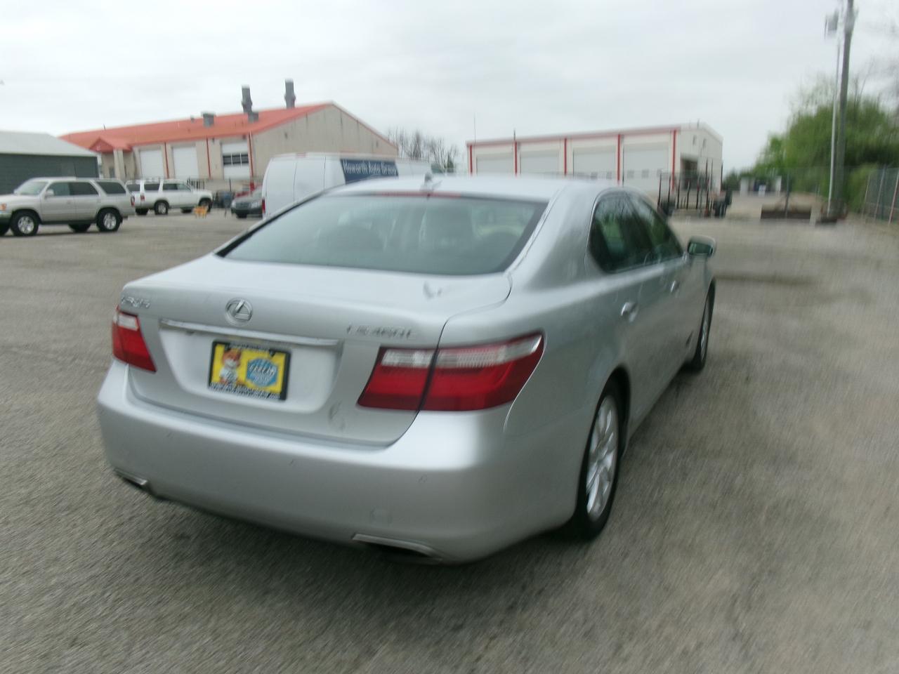 Lexus LS 460 L Luxury Sedan 2008