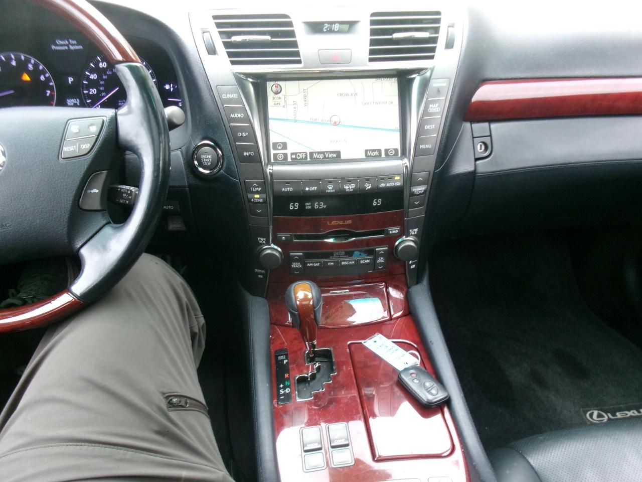 Lexus LS 460 L Luxury Sedan 2008