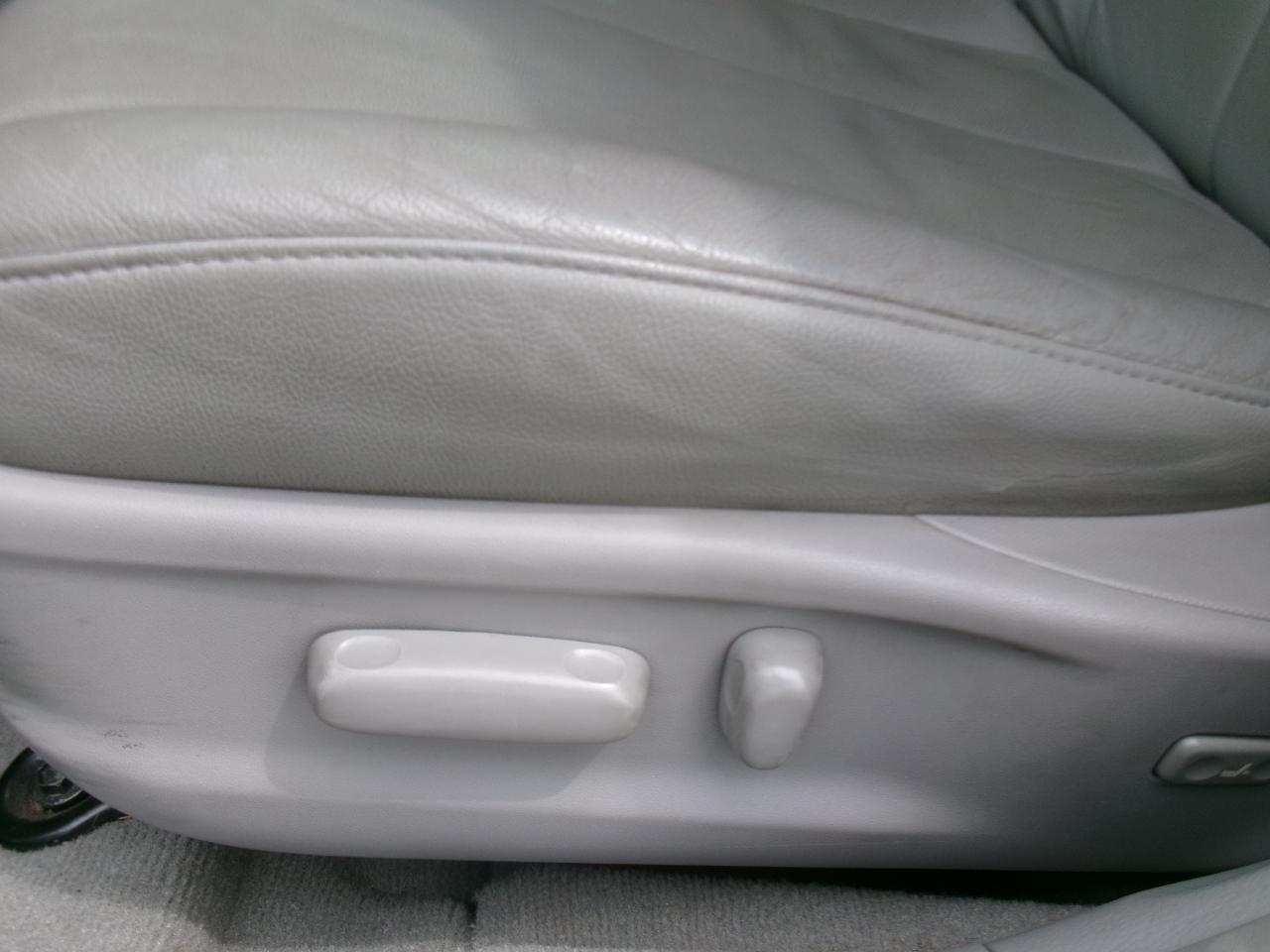 Toyota Camry LE 5-Spd AT 2009