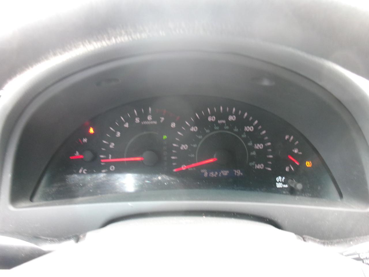 Toyota Camry LE 5-Spd AT 2009