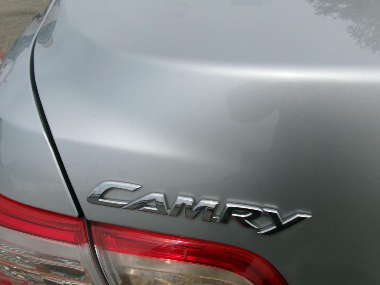 Toyota Camry LE 5-Spd AT 2009