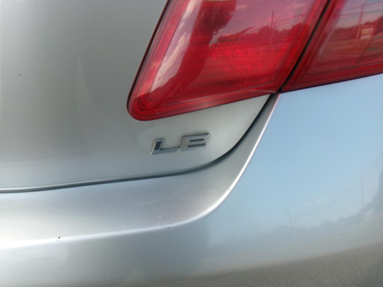 Toyota Camry LE 4D Sedan 2009