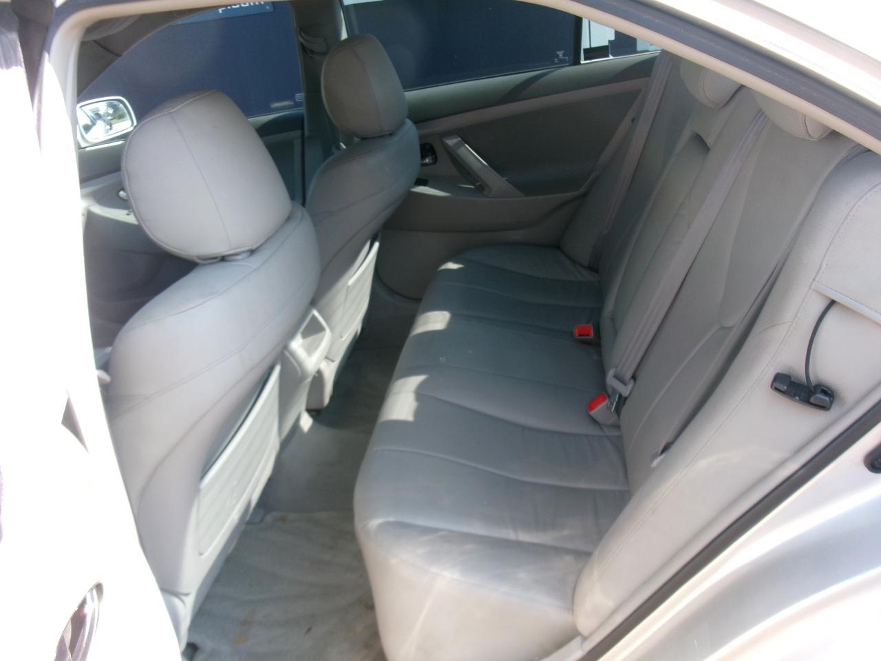 Toyota Camry LE 4D Sedan 2009