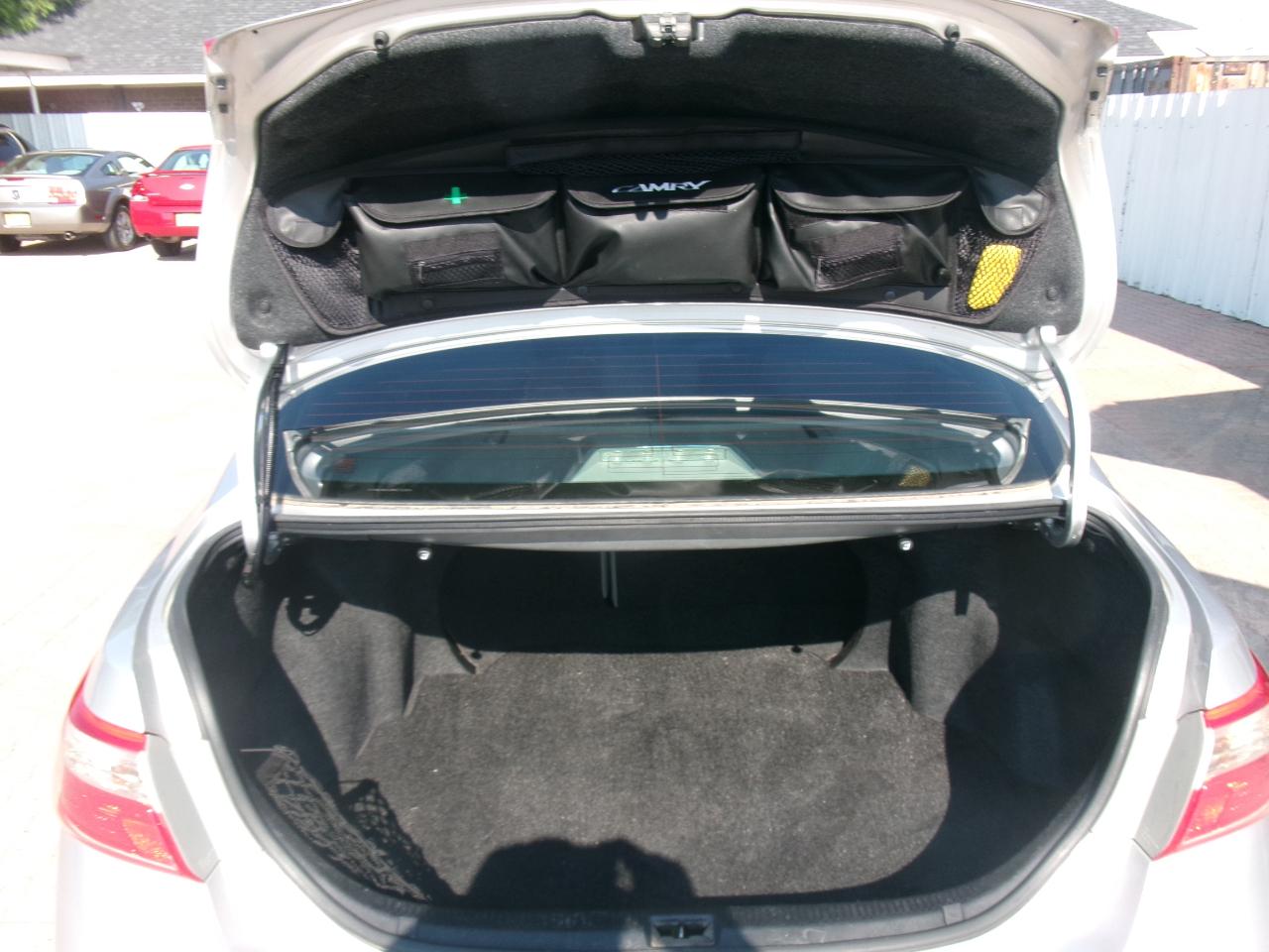 Toyota Camry LE 4D Sedan 2009