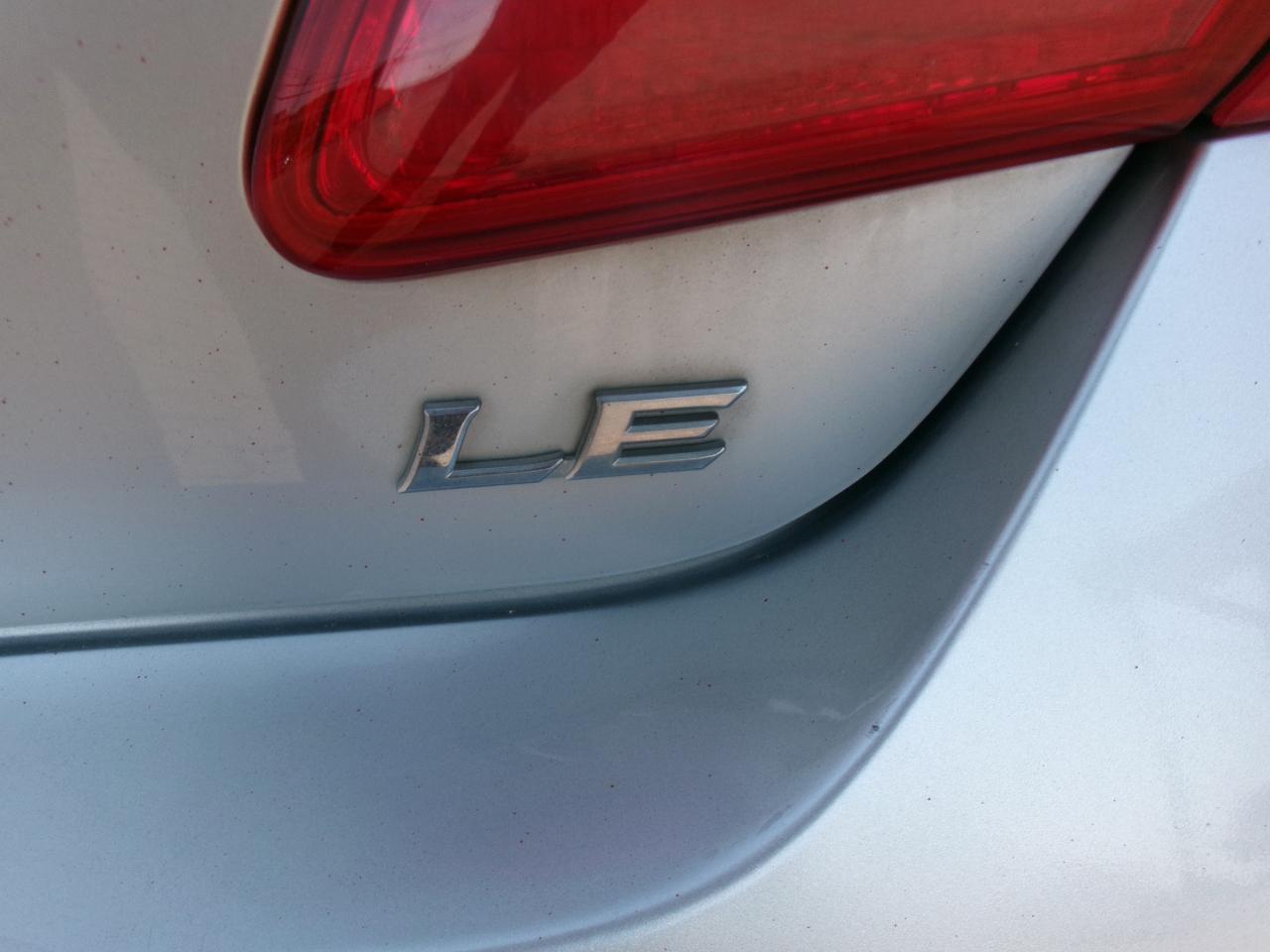 Toyota Camry LE 4D Sedan 2009