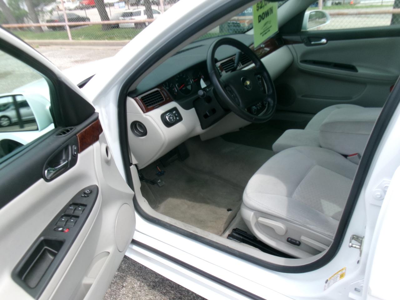 Chevrolet Impala LT 2010