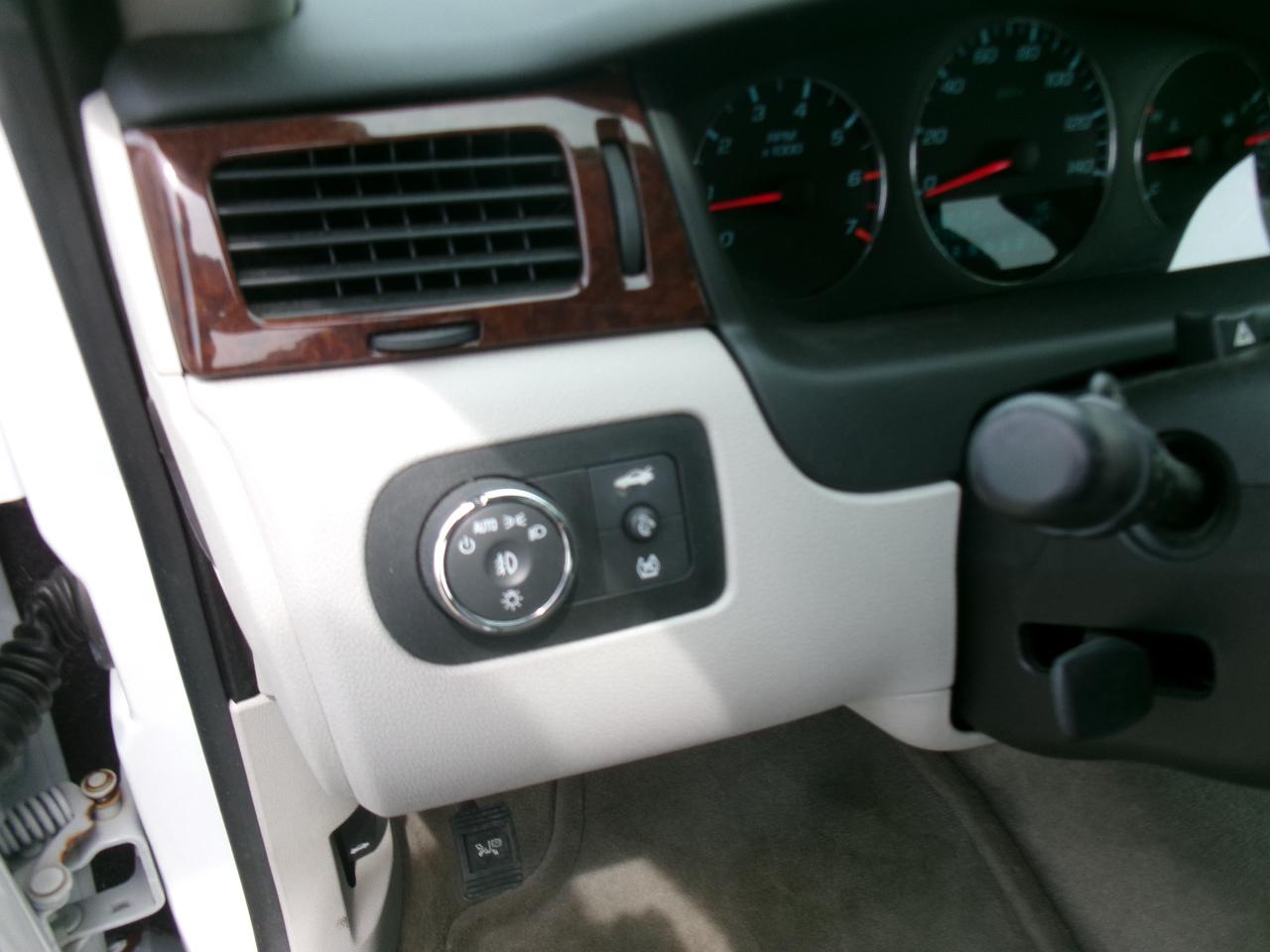 Chevrolet Impala LT 2010