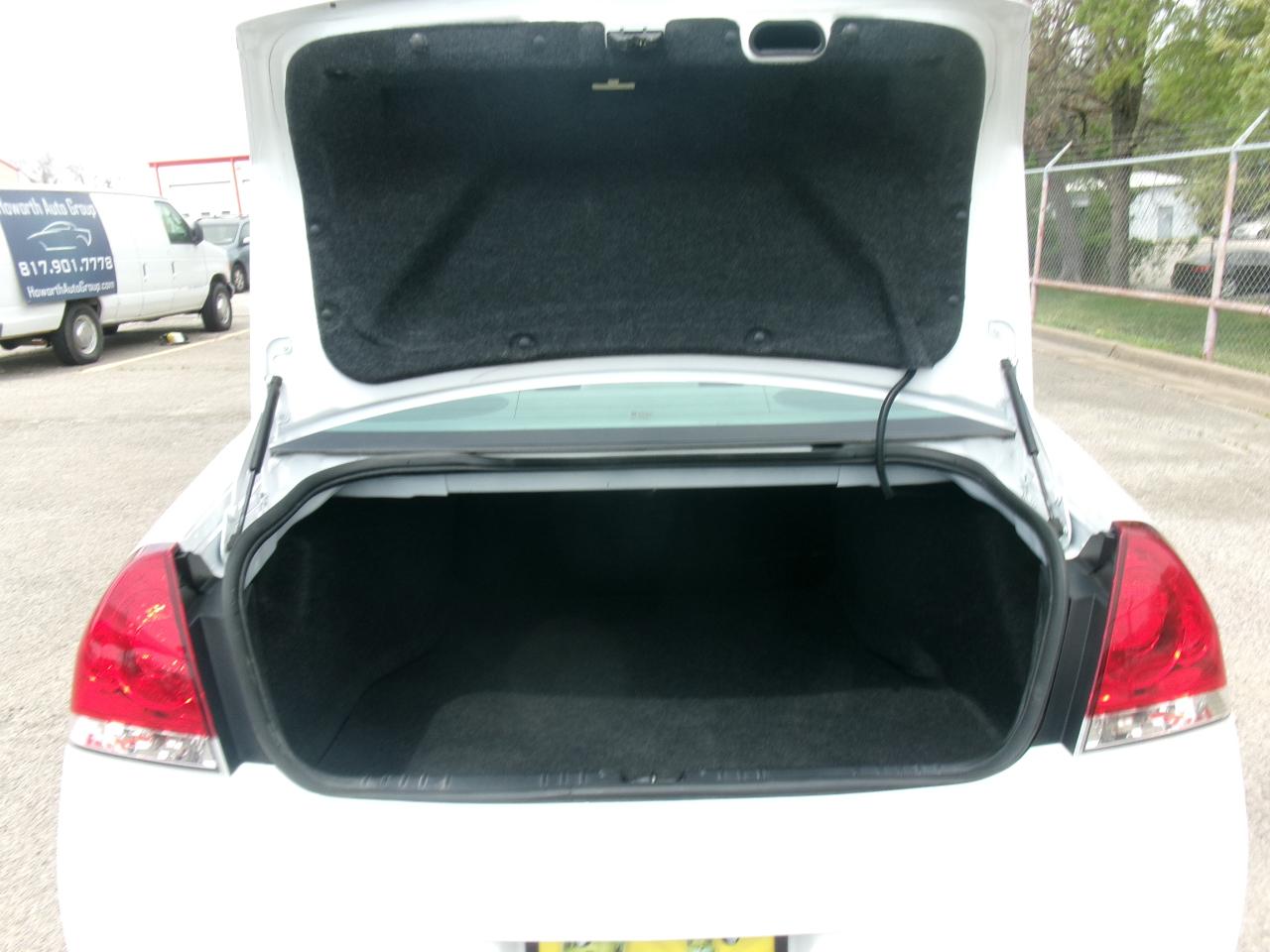 Chevrolet Impala LT 2010