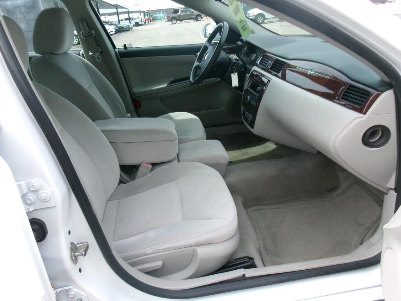 Chevrolet Impala LT 2010