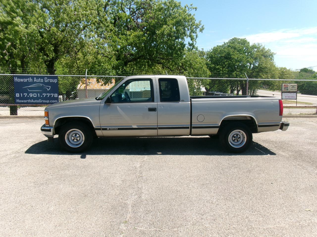 Chevrolet C/K 1500 Ext. Cab 6.5-ft. Bed 2WD 1998