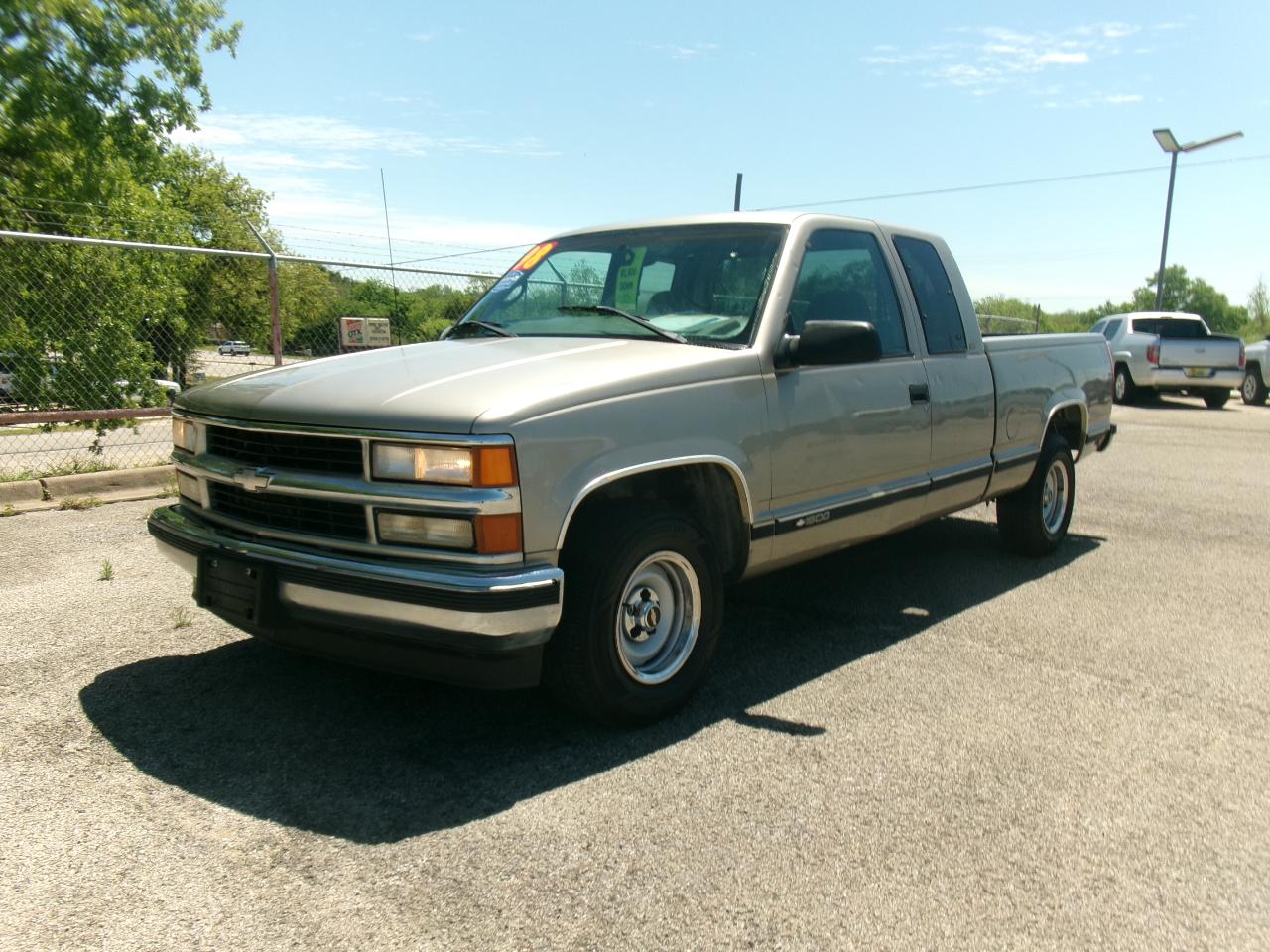 Chevrolet C/K 1500 Ext. Cab 6.5-ft. Bed 2WD 1998