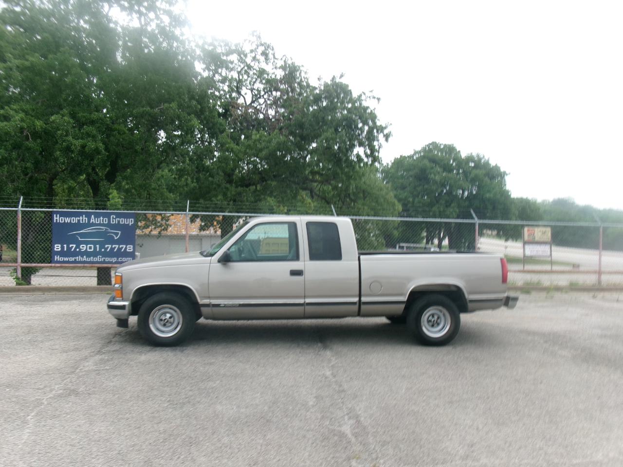 Chevrolet C/K 1500 Ext. Cab 6.5-ft. Bed 2WD 1998