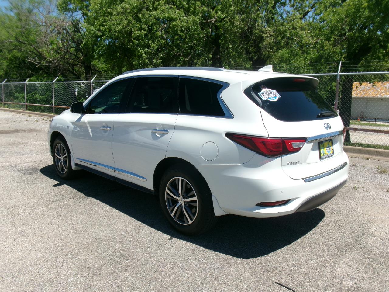 Infiniti QX60 Base FWD 2016
