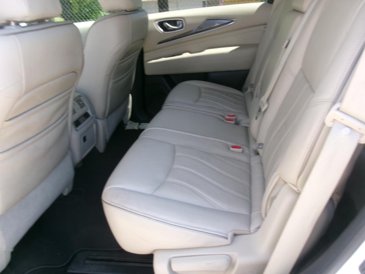 Infiniti QX60 Base FWD 2016