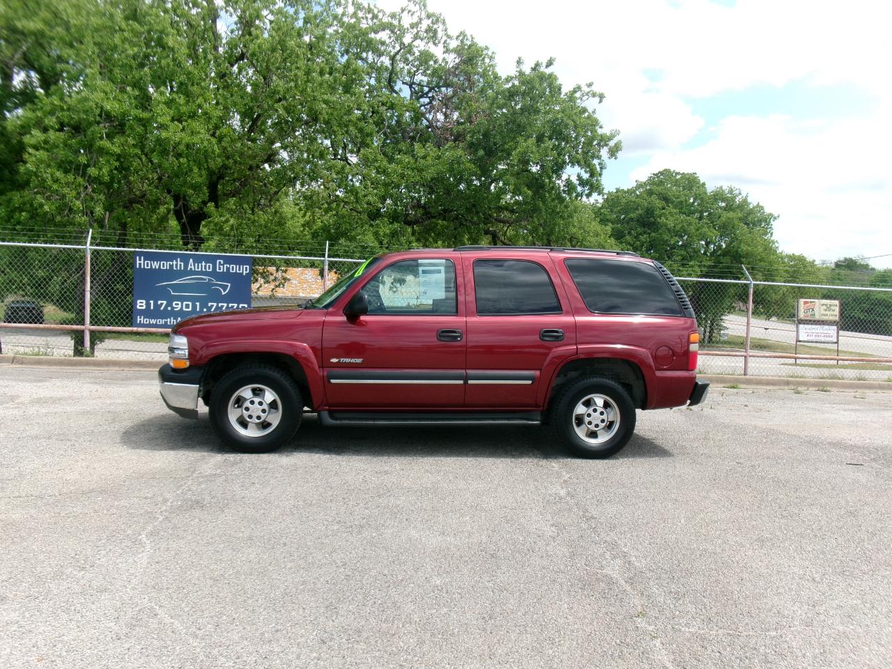 Chevrolet Tahoe 2WD 2003