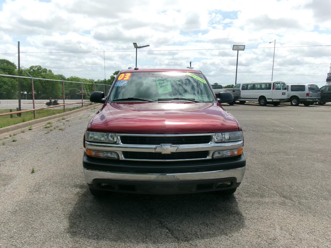 Chevrolet Tahoe 2WD 2003