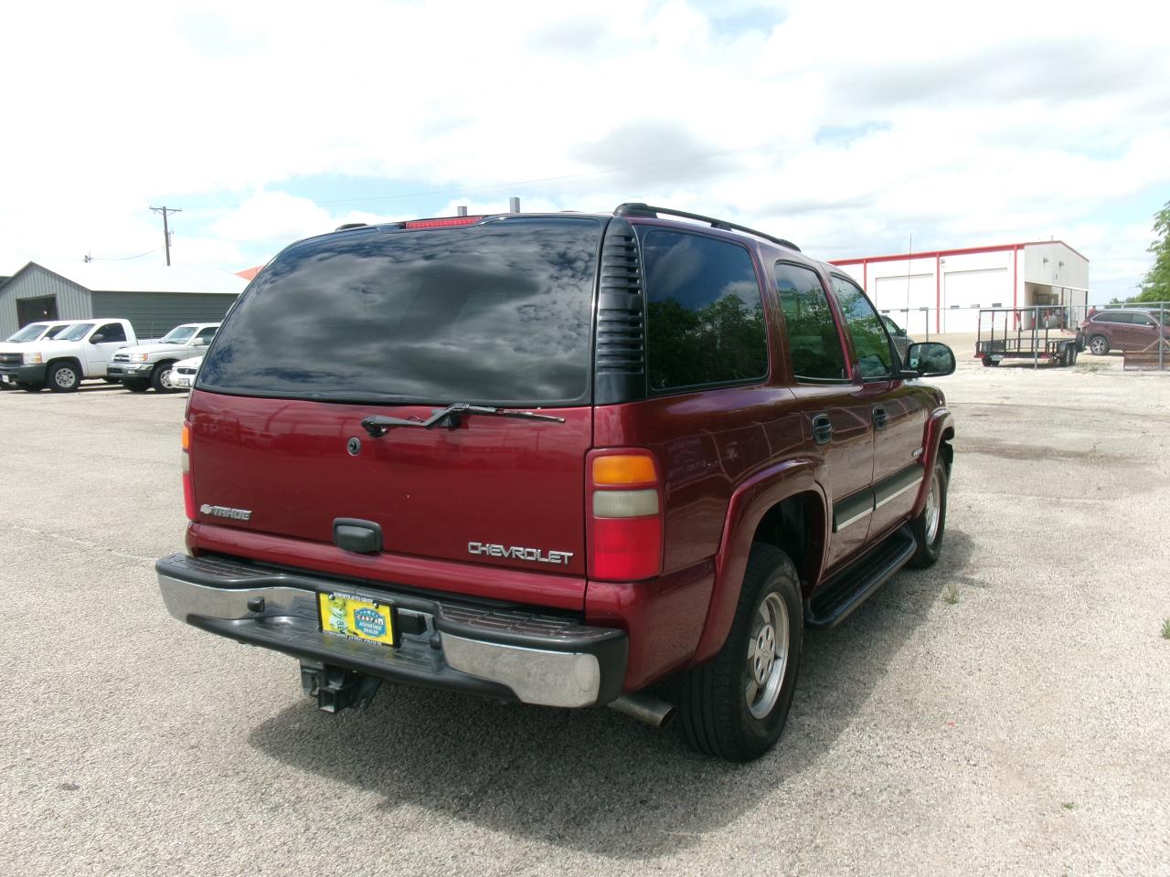 Chevrolet Tahoe 2WD 2003