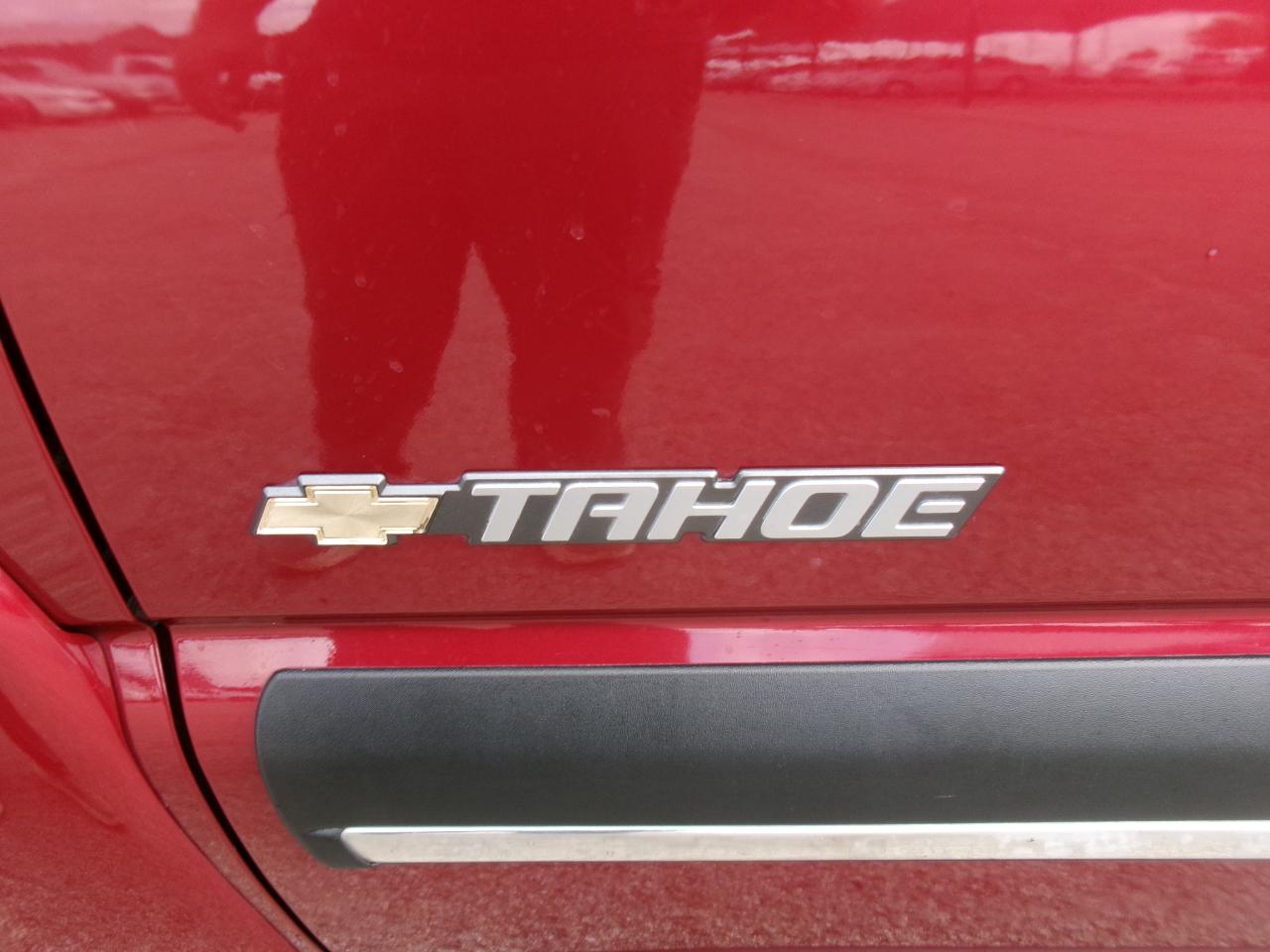 Chevrolet Tahoe 2WD 2003