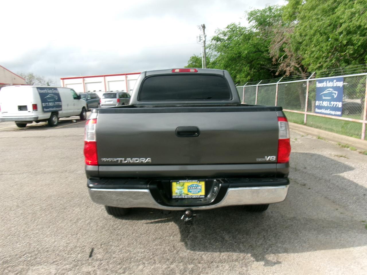 Toyota Tundra SR5 Double Cab 2WD 2005