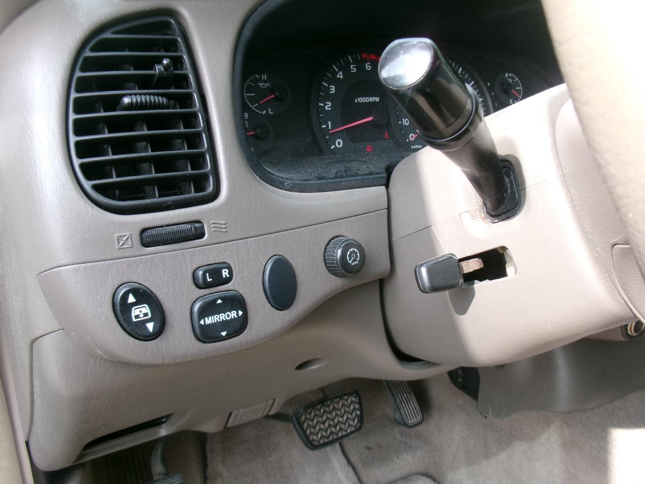 Toyota Tundra SR5 Double Cab 2WD 2005