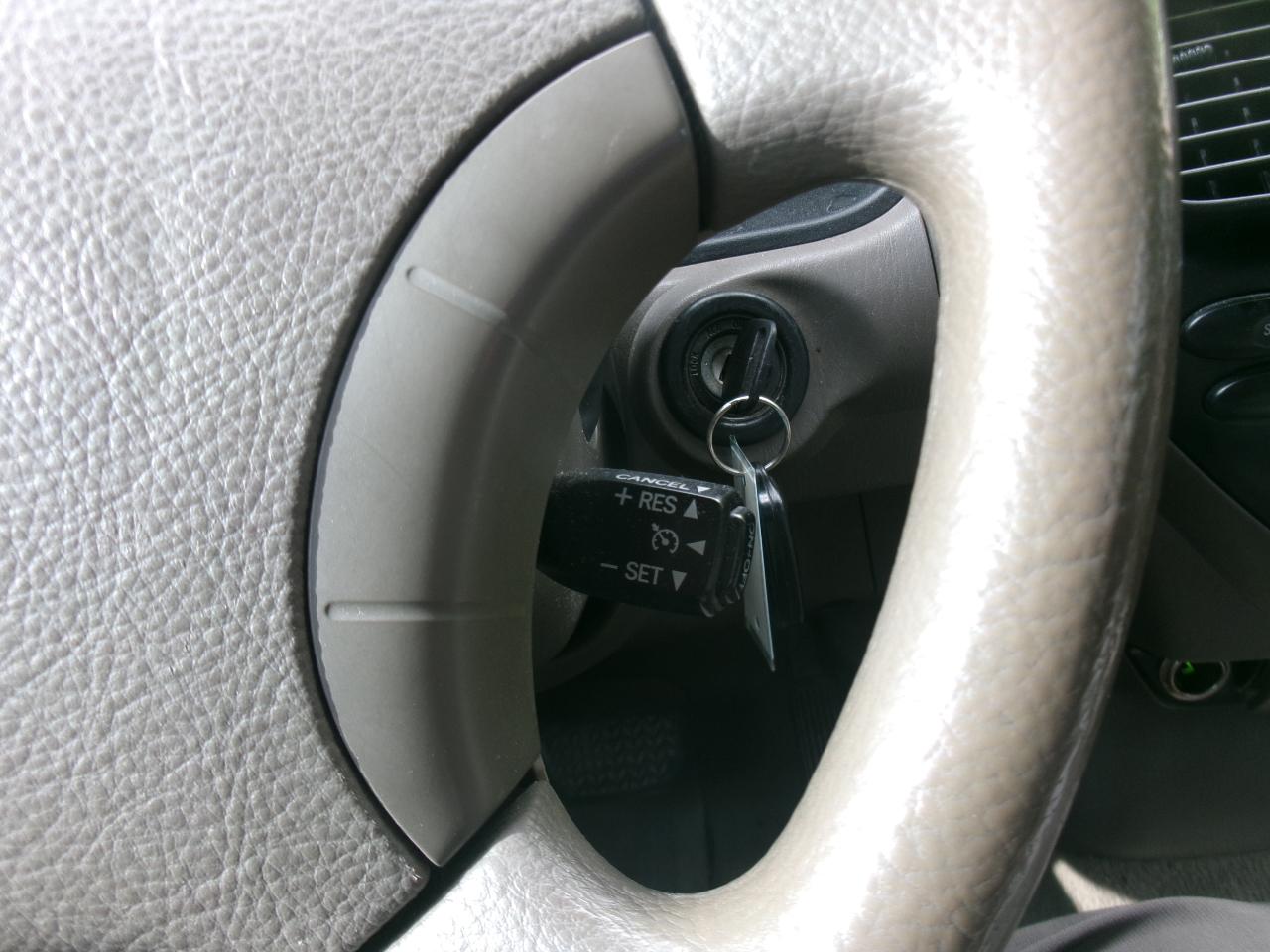 Toyota Tundra SR5 Double Cab 2WD 2005