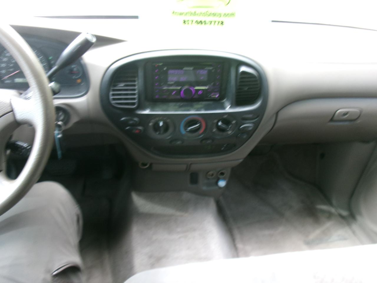 Toyota Tundra SR5 Double Cab 2WD 2005