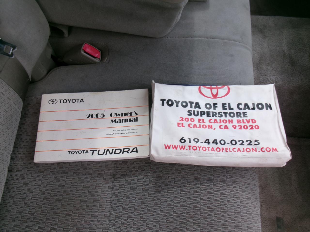 Toyota Tundra SR5 Double Cab 2WD 2005