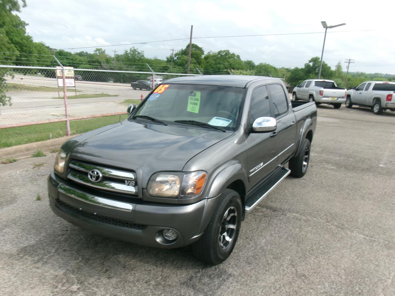 Toyota Tundra SR5 Double Cab 2WD 2005