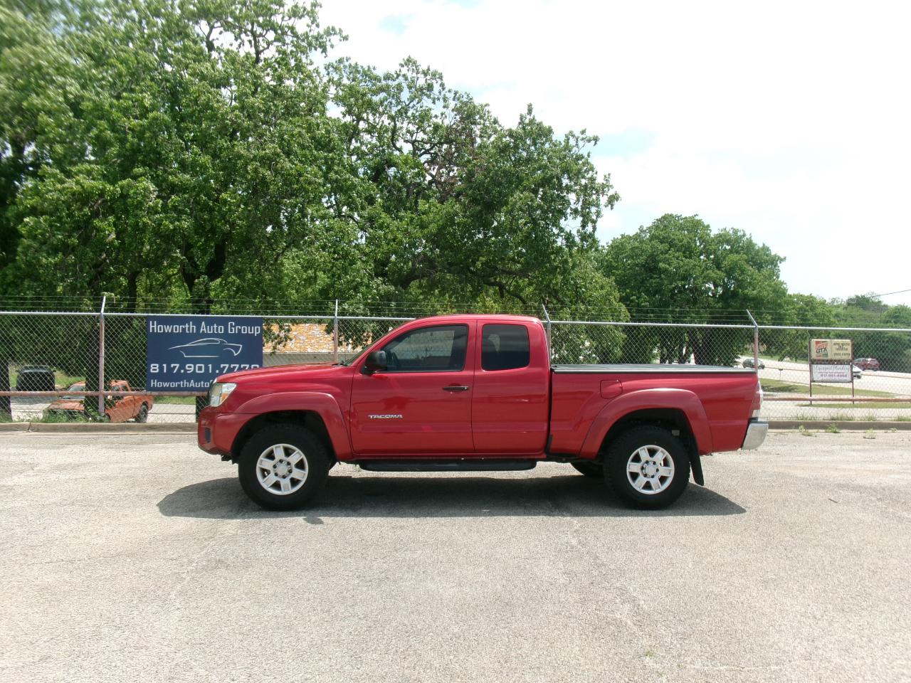 Toyota Tacoma  2013
