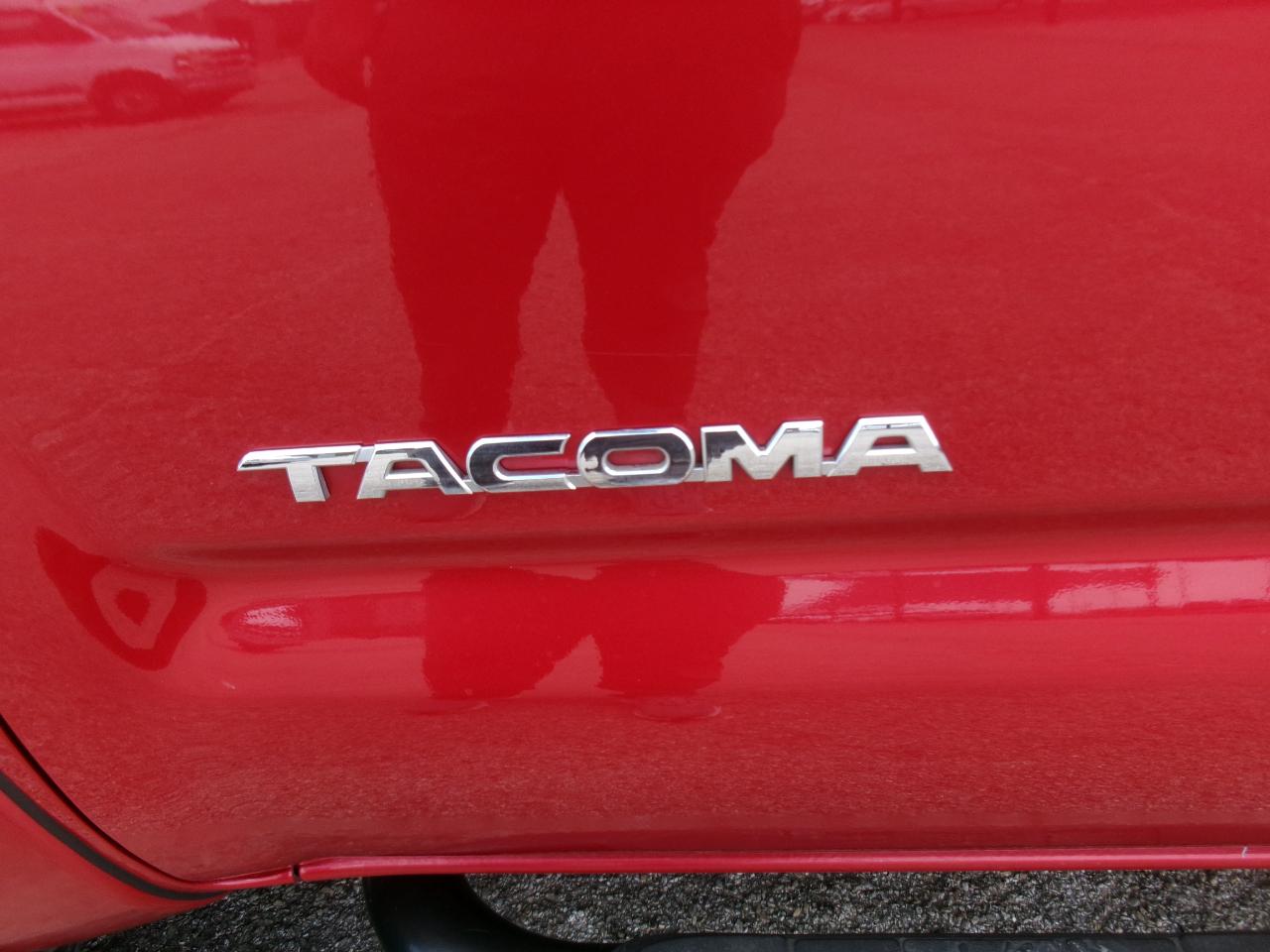 Toyota Tacoma  2013