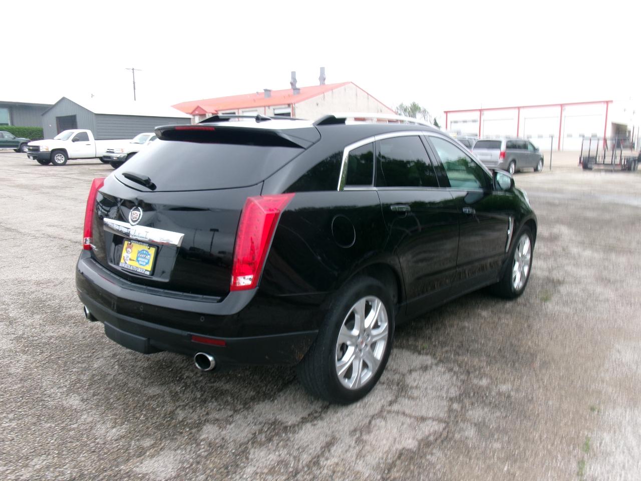Cadillac SRX Premium Collection AWD 2011