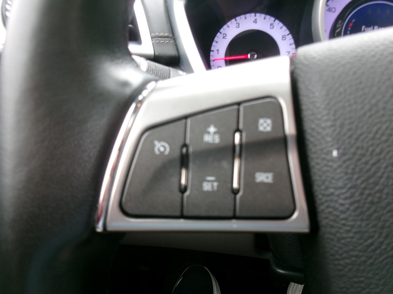 Cadillac SRX Premium Collection AWD 2011