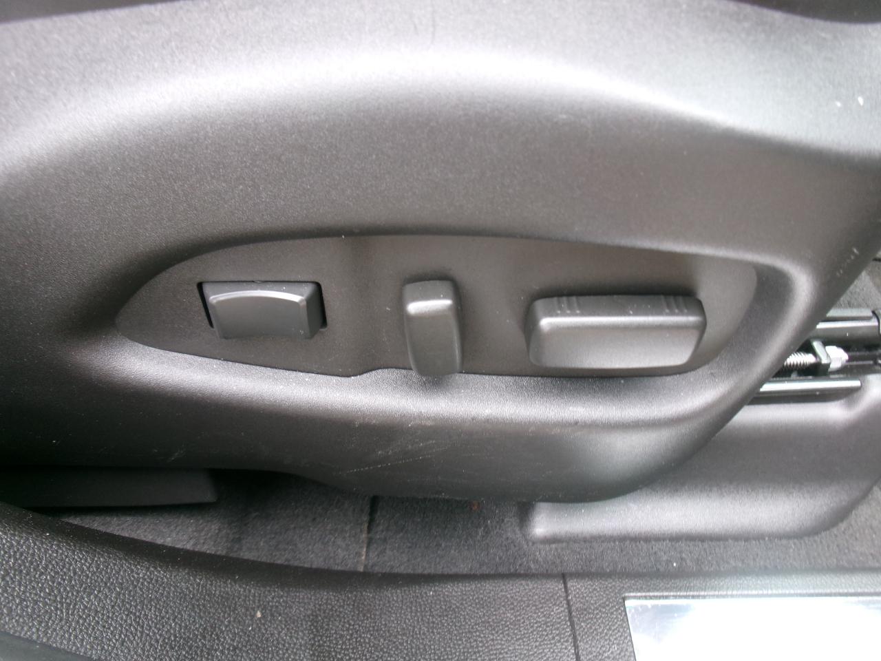 Cadillac SRX Premium Collection AWD 2011