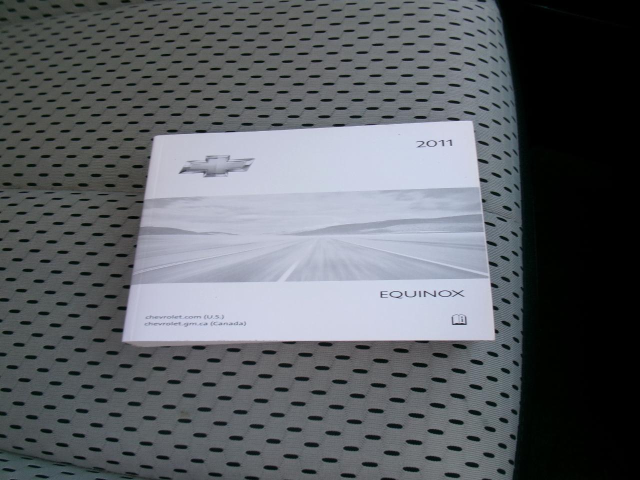 Chevrolet Equinox LS 2WD 2011