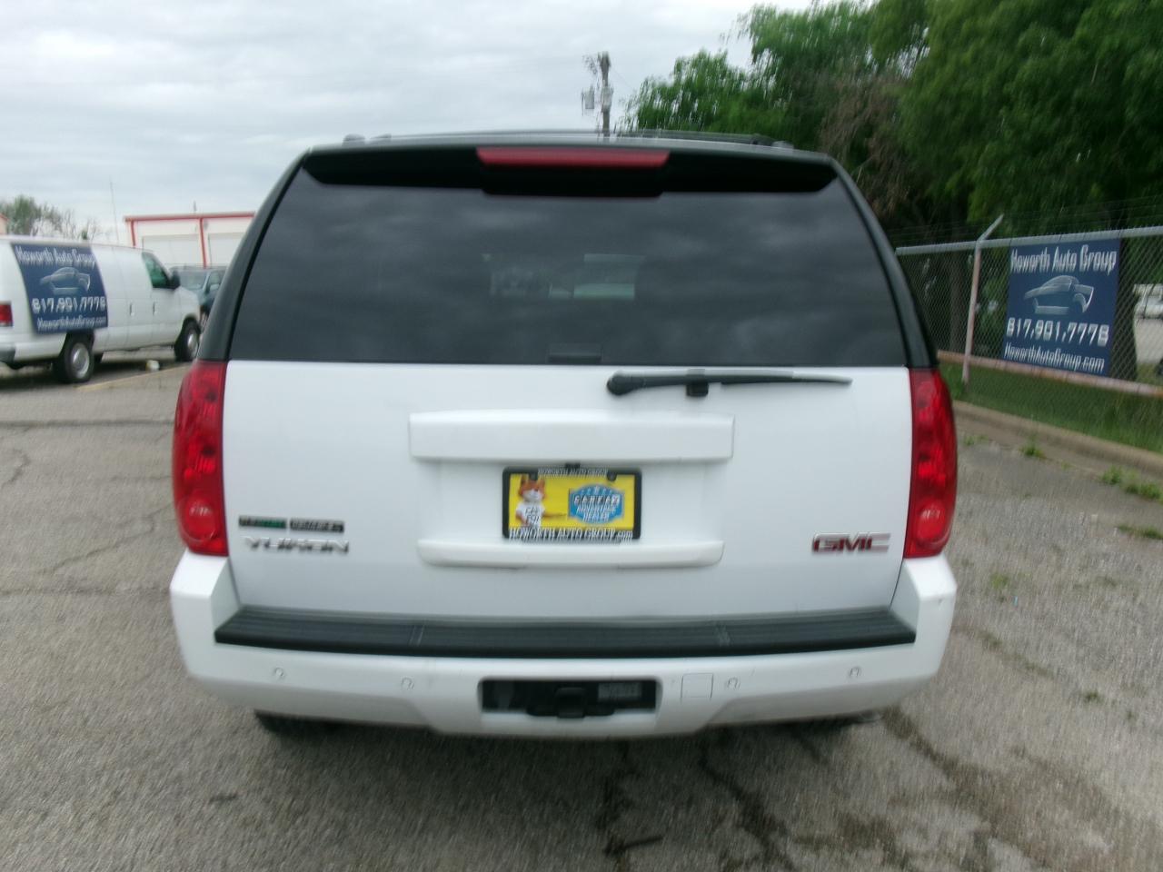 GMC Yukon SLT1 2WD 2010