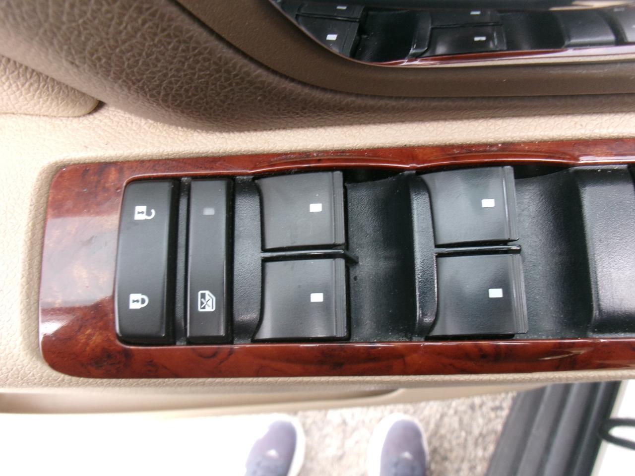GMC Yukon SLT1 2WD 2010