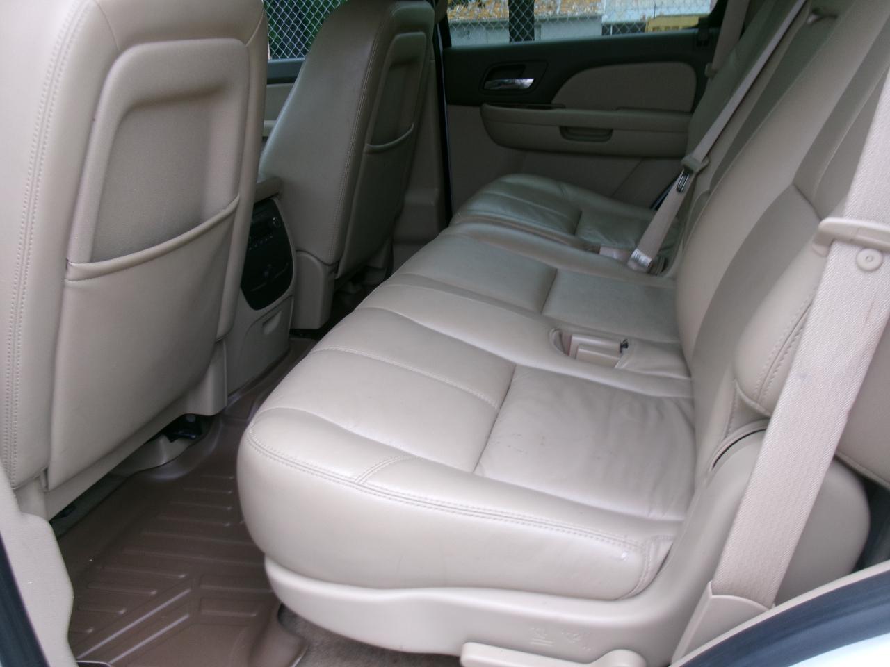 GMC Yukon SLT1 2WD 2010