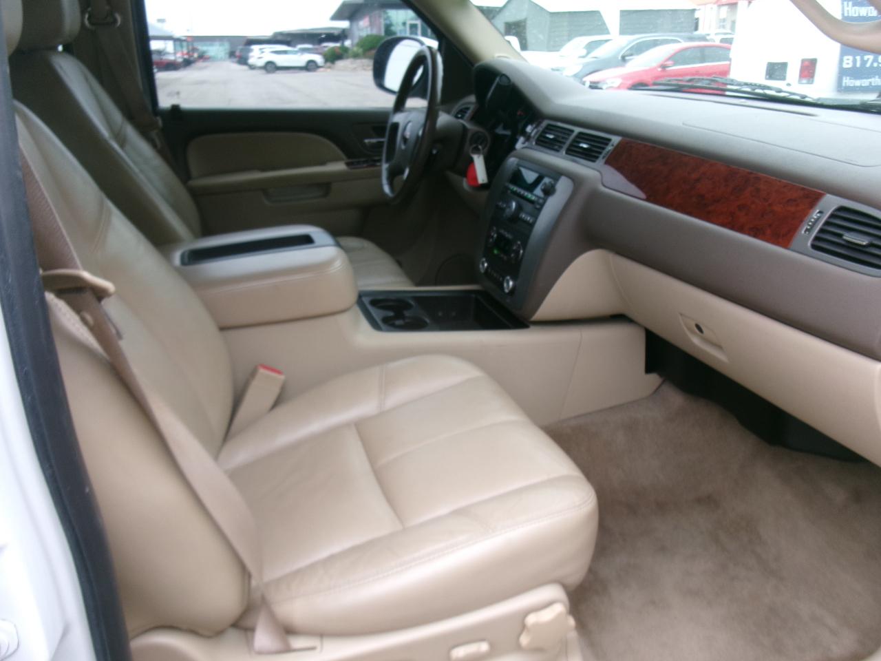 GMC Yukon SLT1 2WD 2010