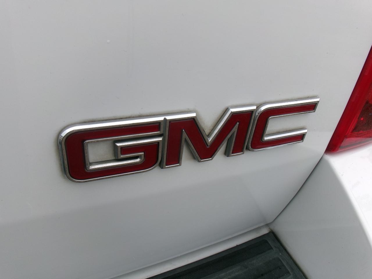 GMC Yukon SLT1 2WD 2010