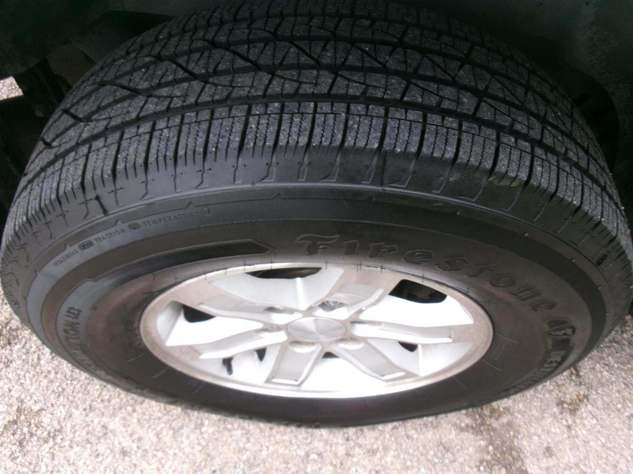 GMC Yukon SLT1 2WD 2010