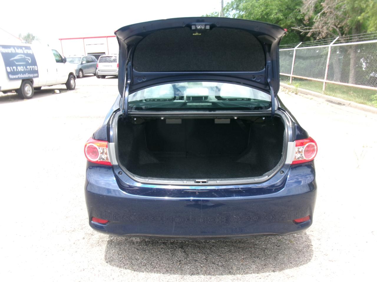 Toyota Corolla LE 2013