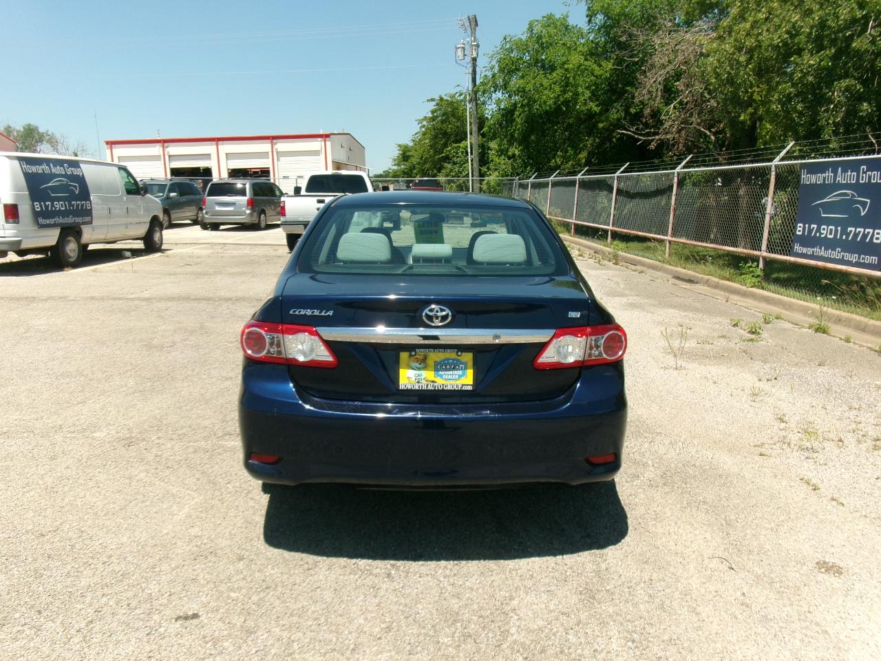 Toyota Corolla LE 2013