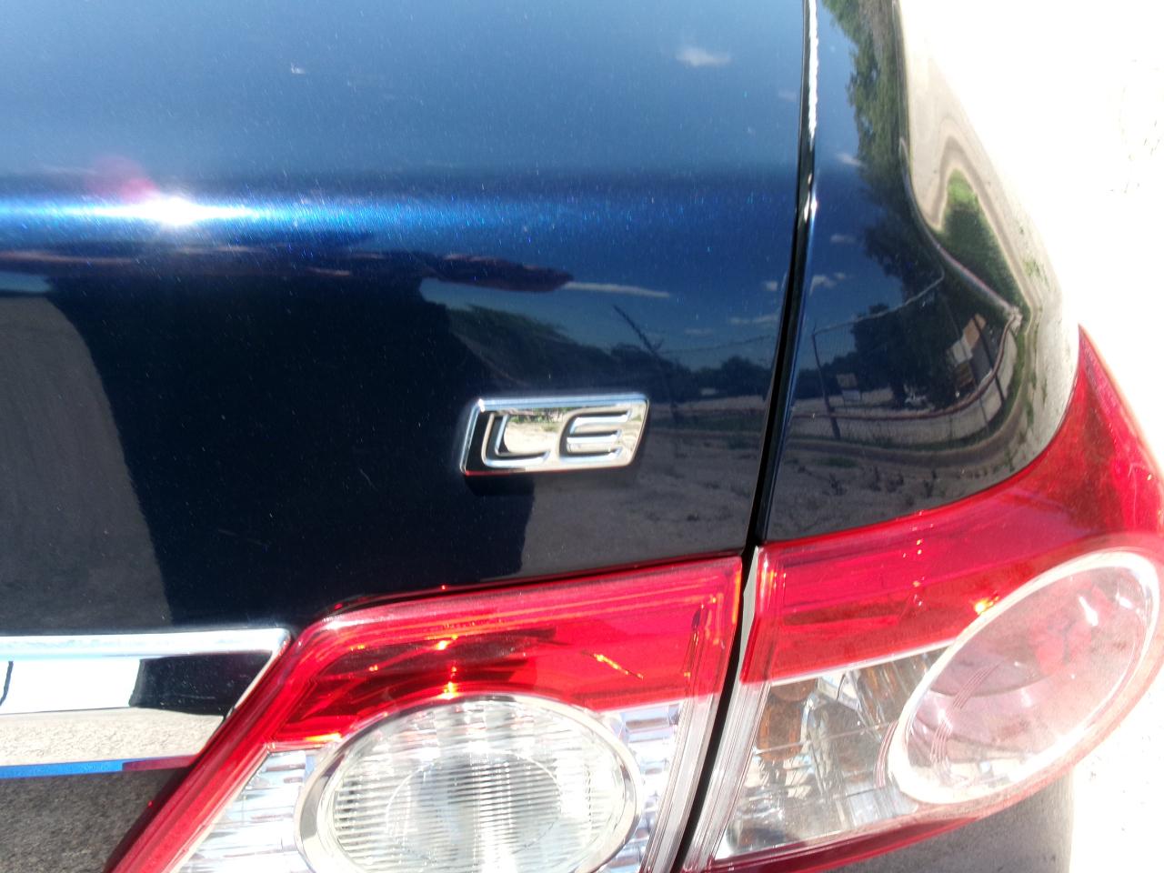 Toyota Corolla LE 2013