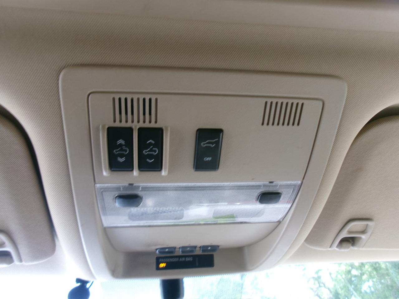 GMC Yukon SLT 4WD 2012