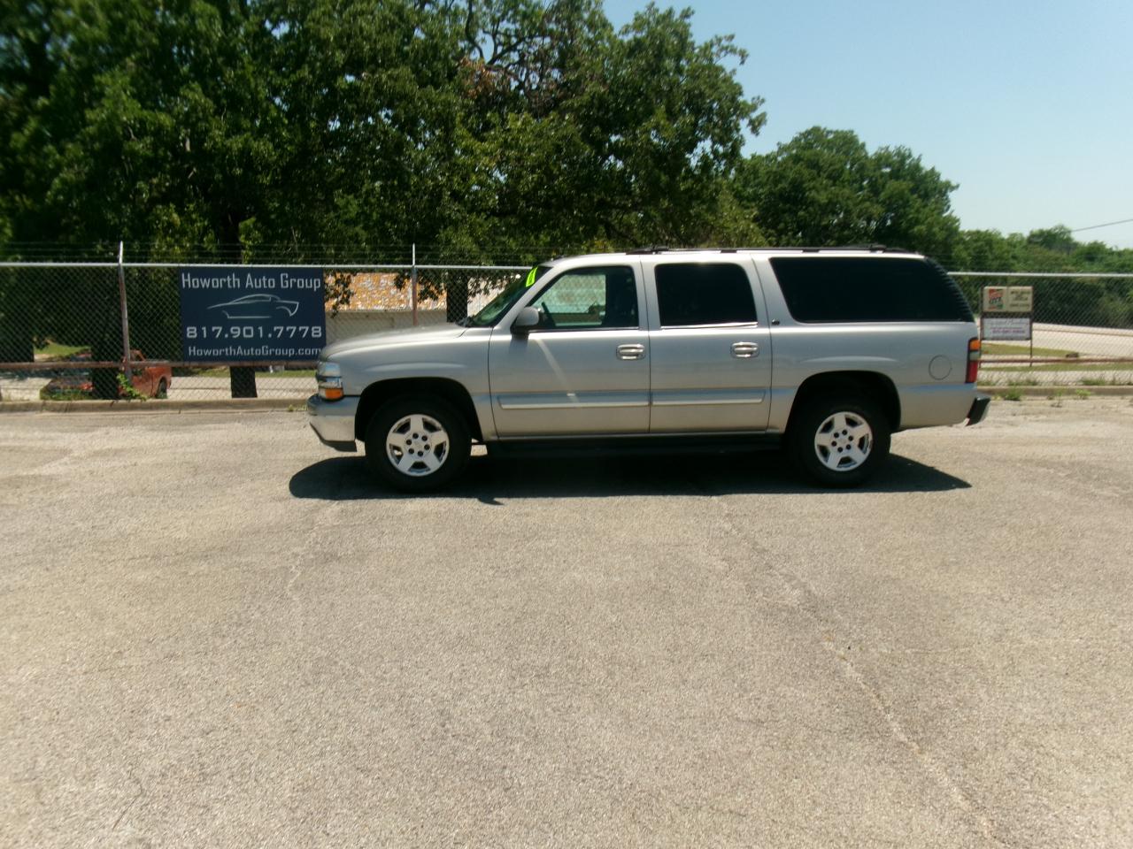 Chevrolet Suburban LT 2004