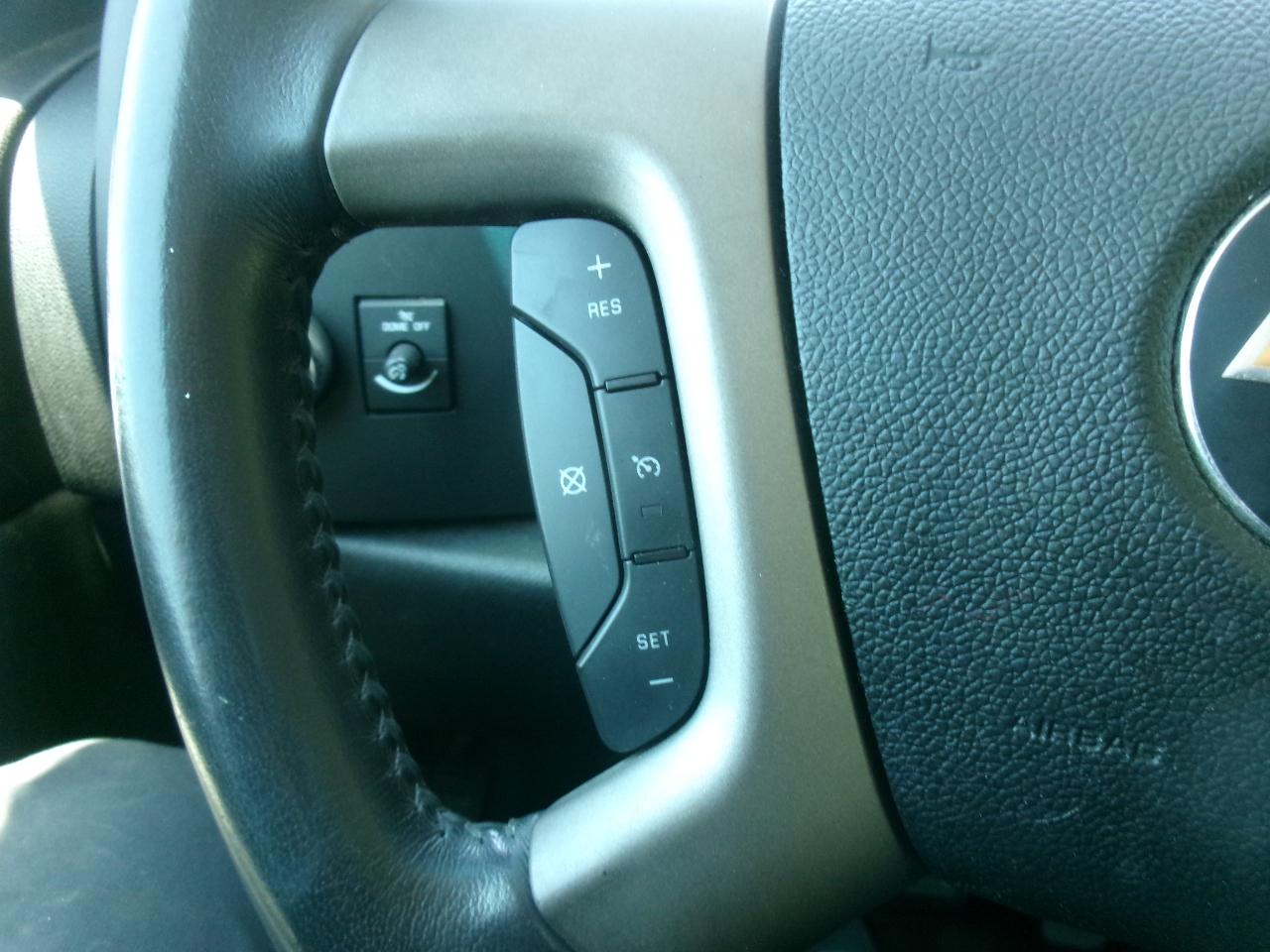 Chevrolet Silverado 1500 LT Crew Cab 4WD 2012
