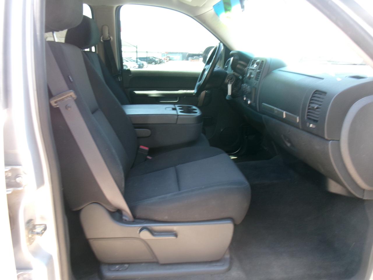 Chevrolet Silverado 1500 LT Crew Cab 4WD 2012
